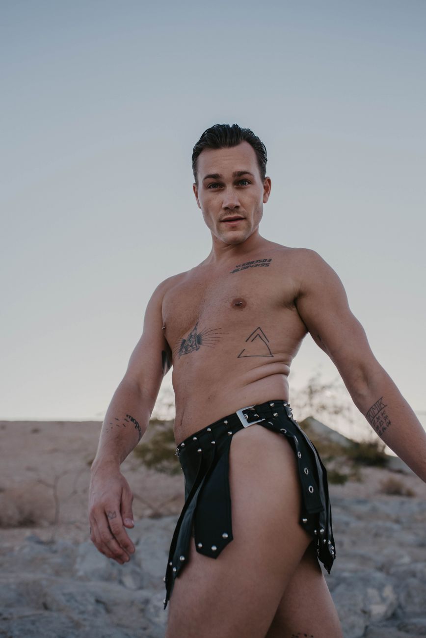 MaleBasics DMBL10 DNGEON Leather Look Roman Skirt Black